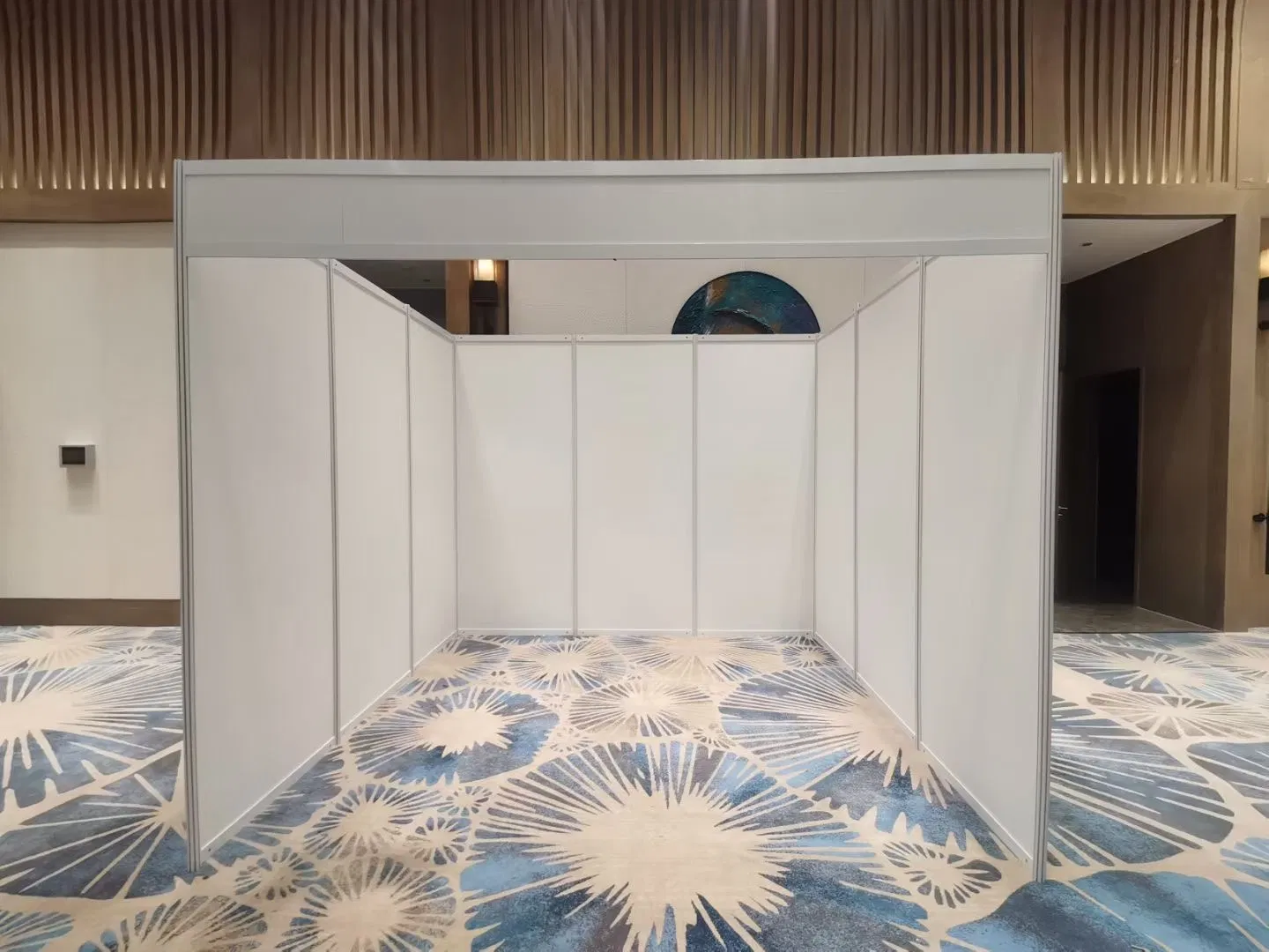 Customized 30mins Quick Build Aluminum Fabric Trade Show Booth Design